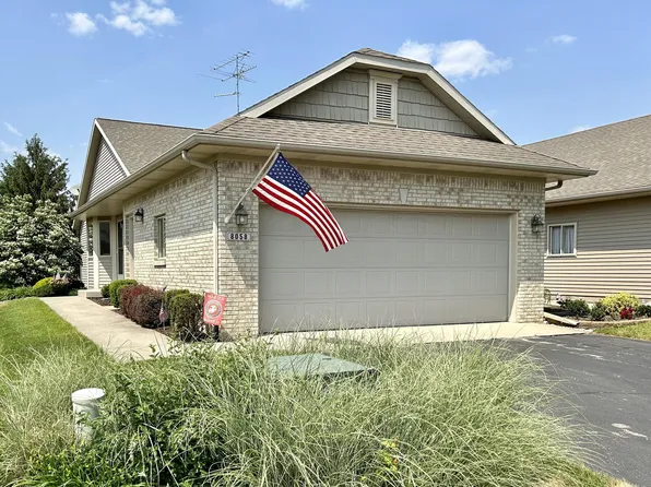 8058 Misty View Dr SW, Byron Center, MI 49315
