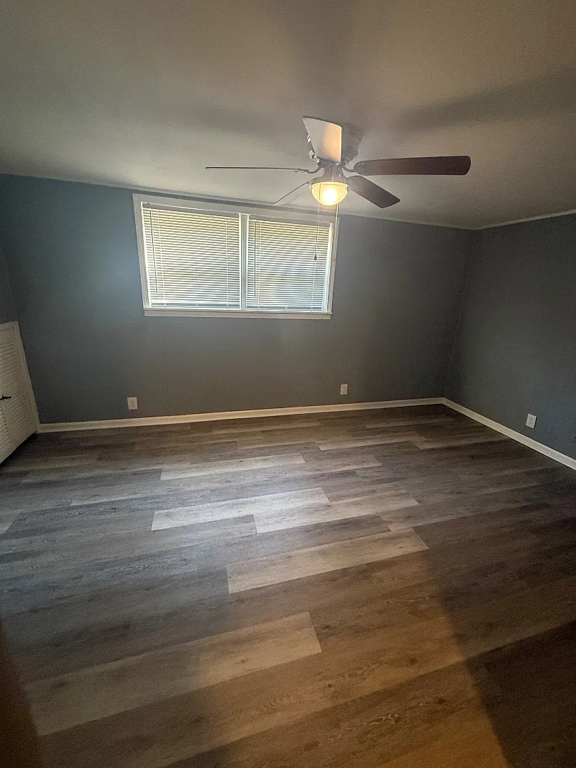 202 E Woodlawn St - Unit 4 — Photo 2
