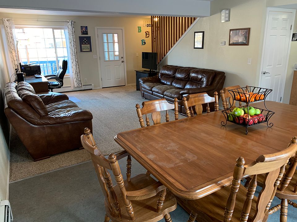 Dining Area/Living Room