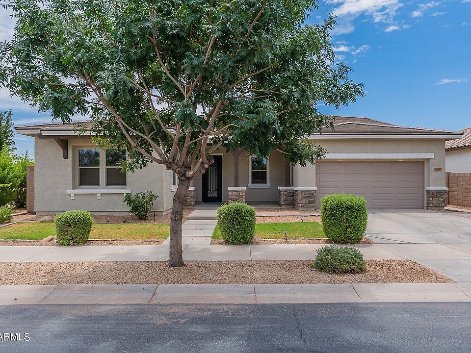 1st image of 22883 E PARKSIDE Drive