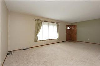 5th image of 3733 Chanute Ave SW