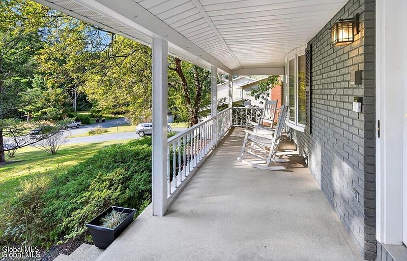 2nd image of 53 Sonat Road