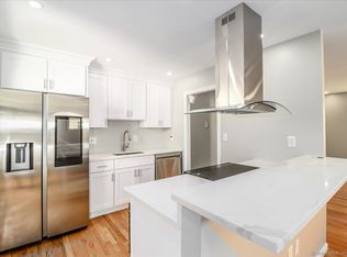 18 Greenbrier Rd, East Hartford, CT 06118