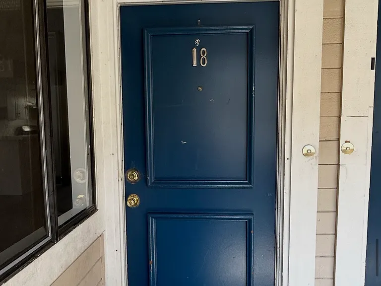 313 E Pine St #18 — Photo 17