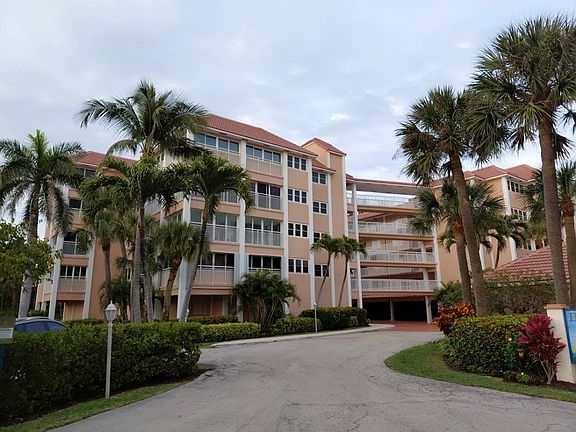 5th image of 1555 NE Ocean Blvd APT 202N