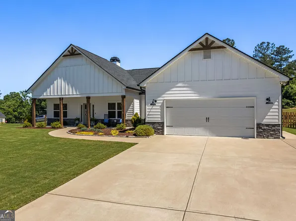 109 Whitley Xing, Rockmart, GA 30153