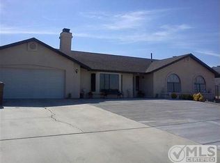 10752 Cypress Ave, Hesperia, CA 92345
