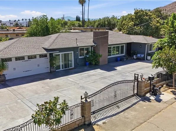 11574 Doverwood Dr, Riverside, CA 92505