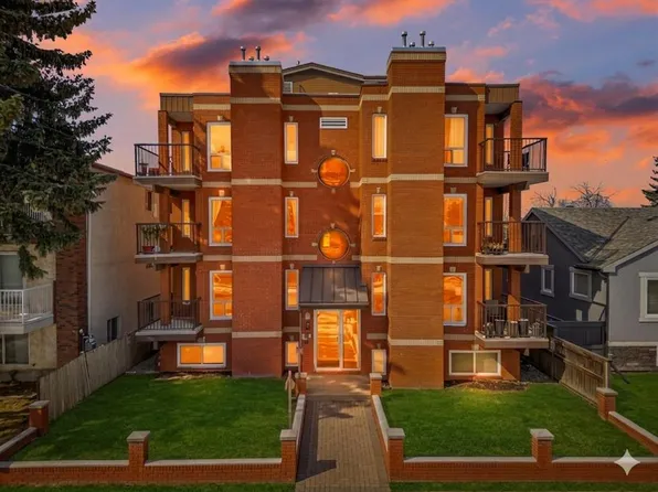 825 E 4th St NE #202, Calgary, AB T2E 3S9