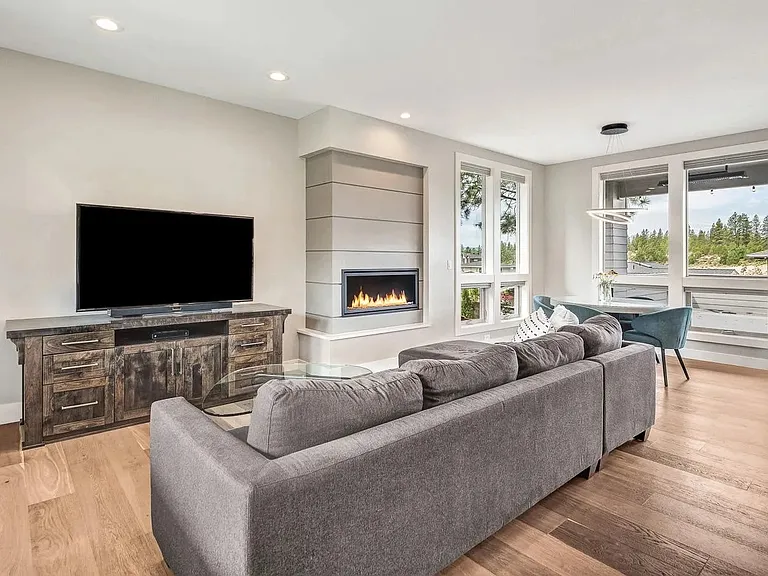 1315 NW Mount Washington Dr — Photo 25