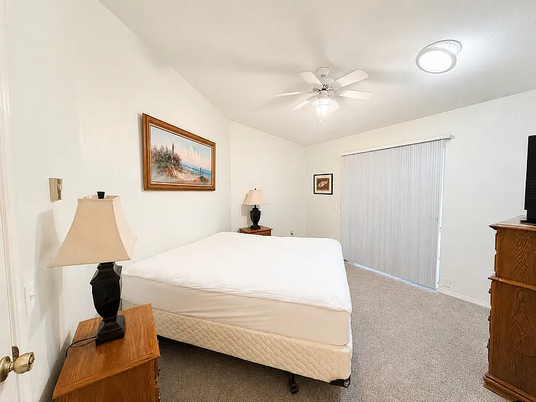 4925 Summit Cir — Photo 17
