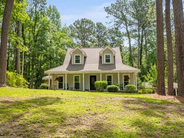 19 Woodland Sq, Petal, MS 39465