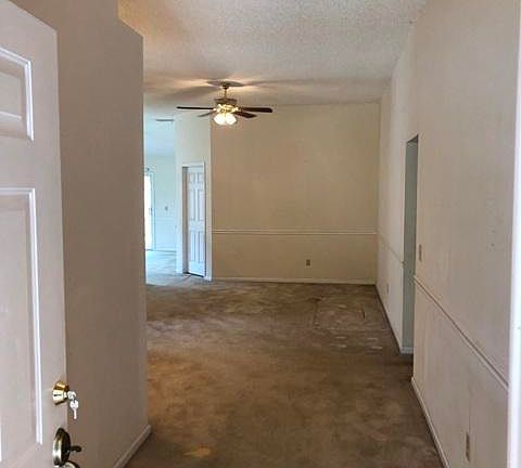 5th image of 2979 Biloxi Trl