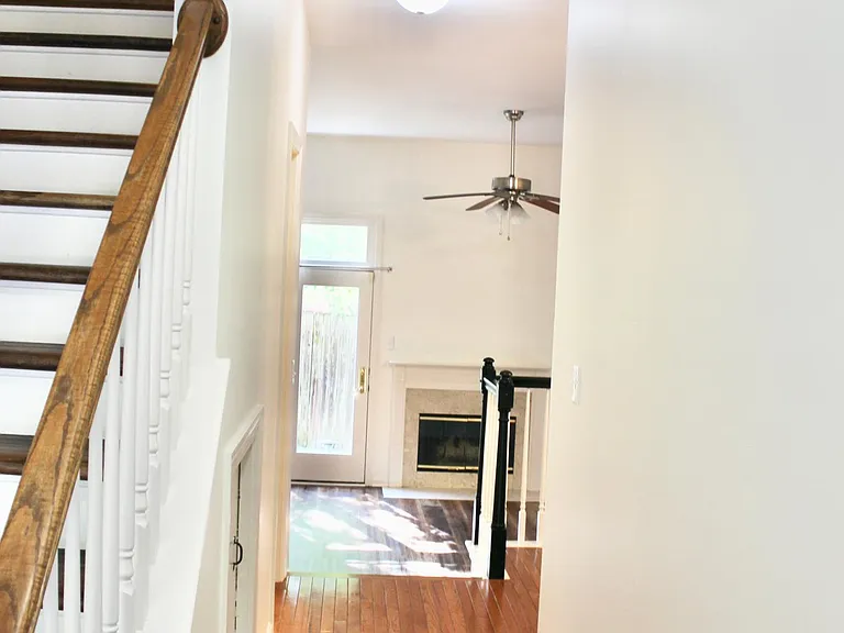 1625 Nicholasville Rd #702 — Photo 4