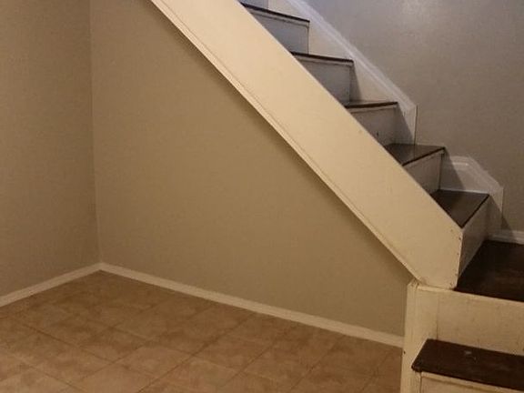 4th image of 1319 N Gatewood Ave #6