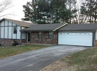 2316 Mark Ln, Maryville, TN 37803