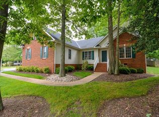 7104 Lighthouse Pl, Mechanicsville, VA 23111