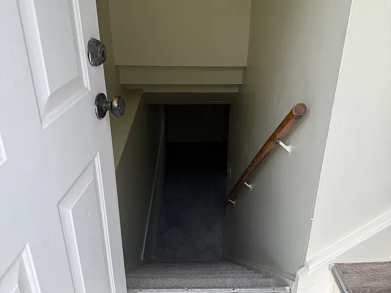 10910 Rosalie Dr — Photo 13