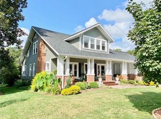 170 2nd St SW, Taylorsville, NC 28681