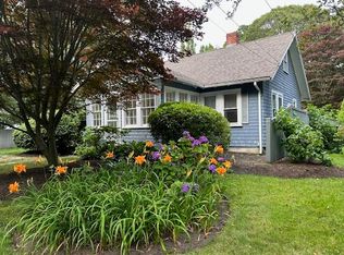 22 1st Ave, West Hyannisport, MA 02672