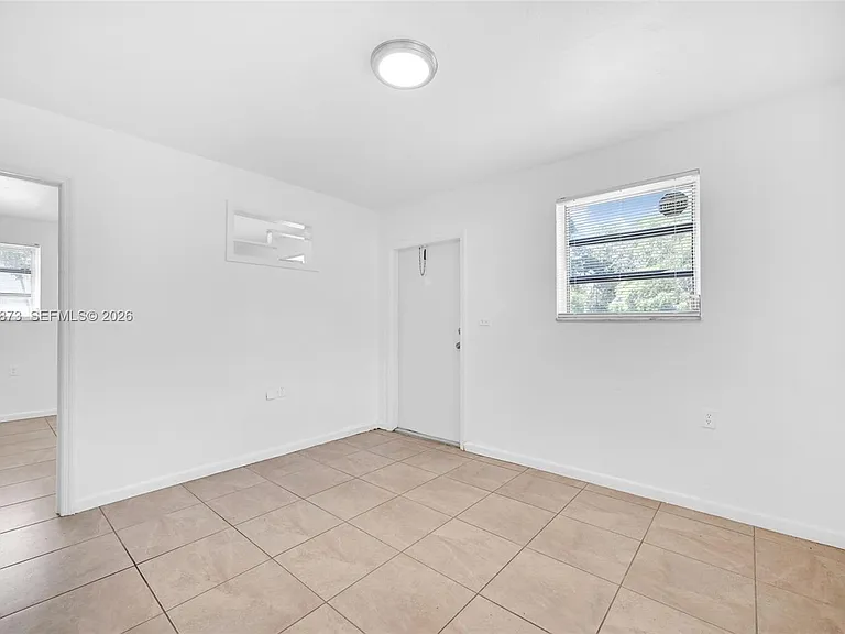 567-3 NW 90th St #EL — Photo 3