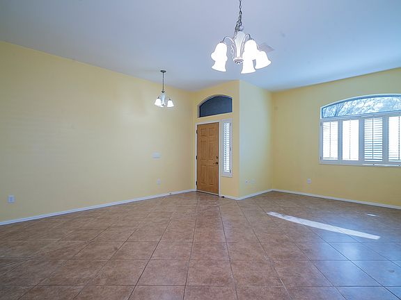 5th image of 1005 S Seldon Pl #46