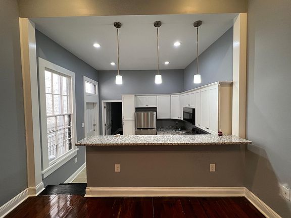2nd image of 1608 Saint Charles Ave APT 5