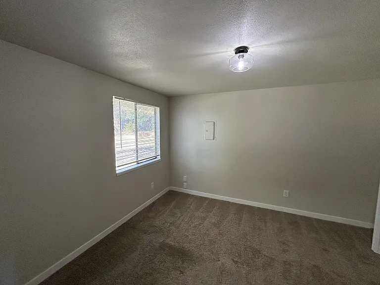 Lake Chalet — Photo 39