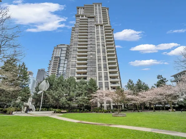 2138 Madison Ave #1607, Burnaby, BC V5C 6T6