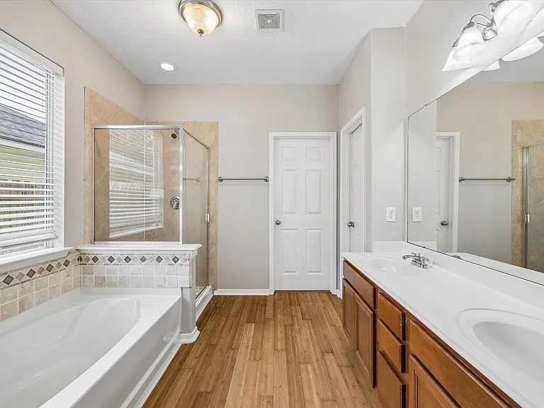 6218 Lovage Ave — Photo 12