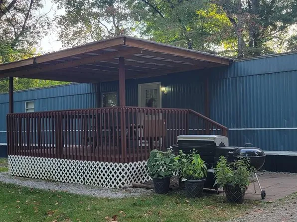 360 Neff Ct, Vine Grove, KY 40175