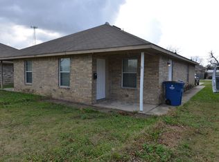 1003 SW Main St #A, Ennis, TX 75119