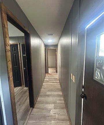 4th image of 22225 Abram Ln