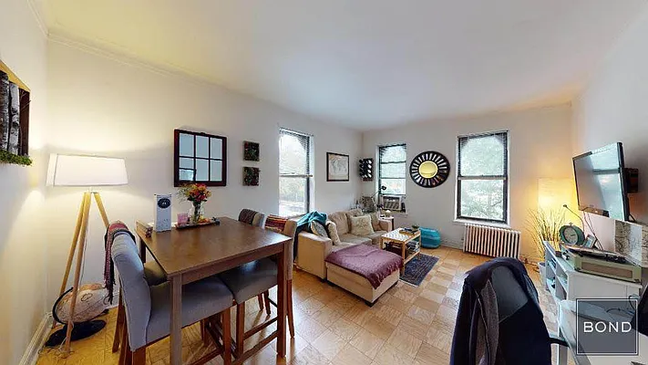 Rented by Bond New York | media 1