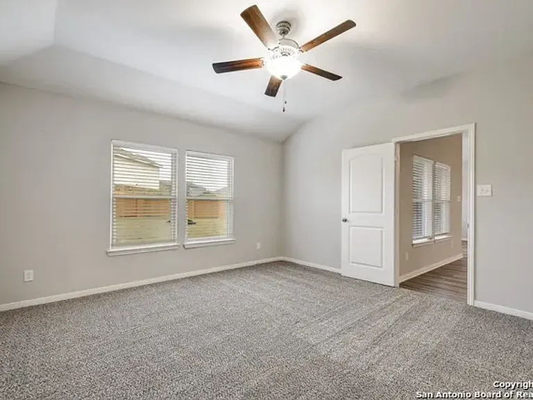 9330 Bennett Frst — Photo 15