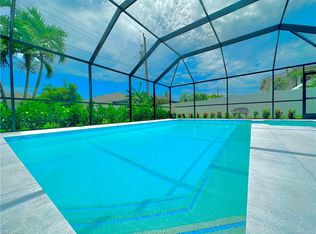 568 95th Ave N, Naples, FL 34108