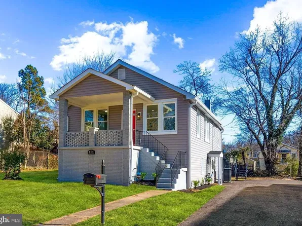 711 60th Ave, Capitol Heights, MD 20743