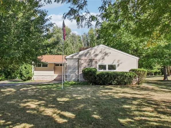 446 Trimmer Rd, Spencerport, NY 14559