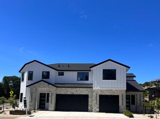 3701 Cross Creek Road, Santa Rosa, CA 95403