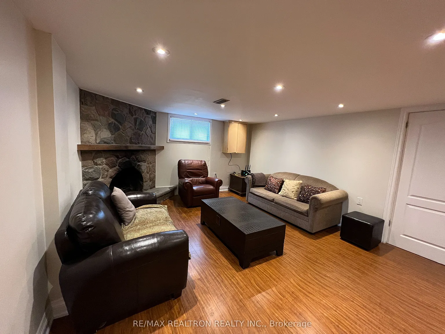1 bed, $1,690 — Photo 2