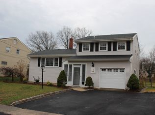 12 Demond Pl, Somerville, NJ 08876