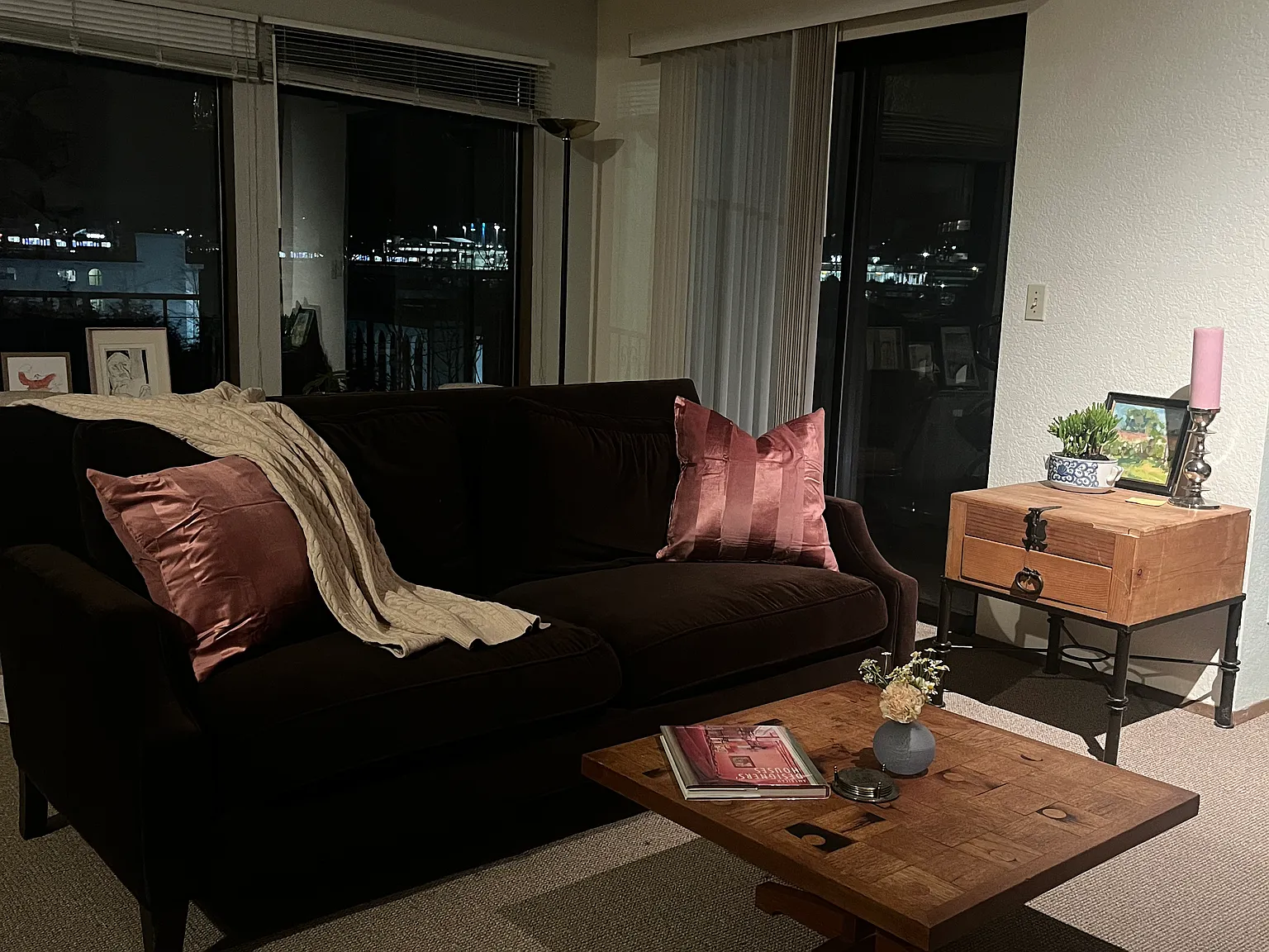 1 bed, 1.5 bath, 934 sqft, $1,840 — Photo 3