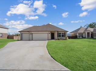 12340 N Chestnut Hills Dr, Conroe, TX 77303