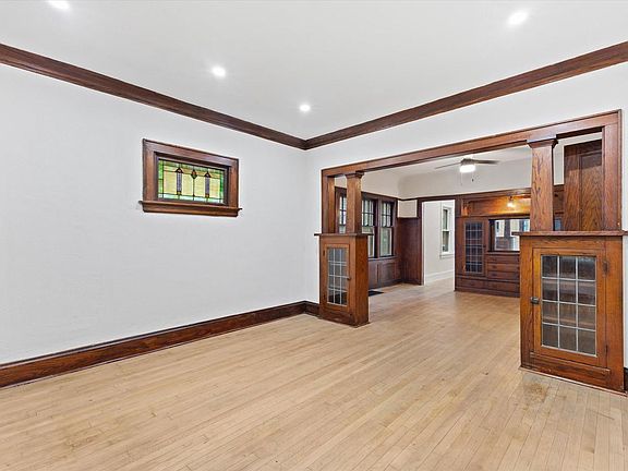 4th image of 2607 N 40th STREET #2609