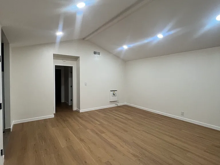 708 Janetwood Dr #708 — Photo 3