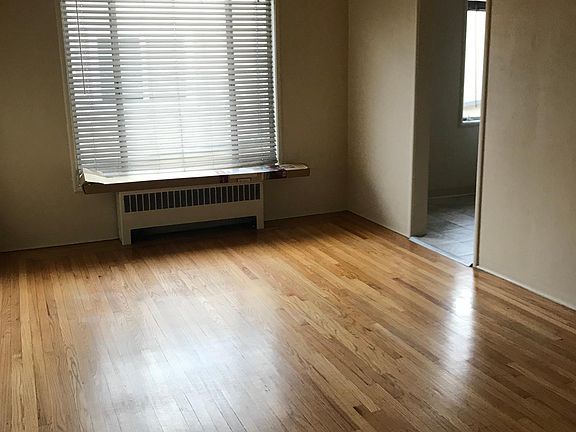 2nd image of 405 S 4th St APT 314