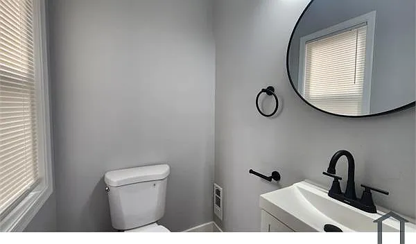 4223 Old Frederick Rd — Photo 7