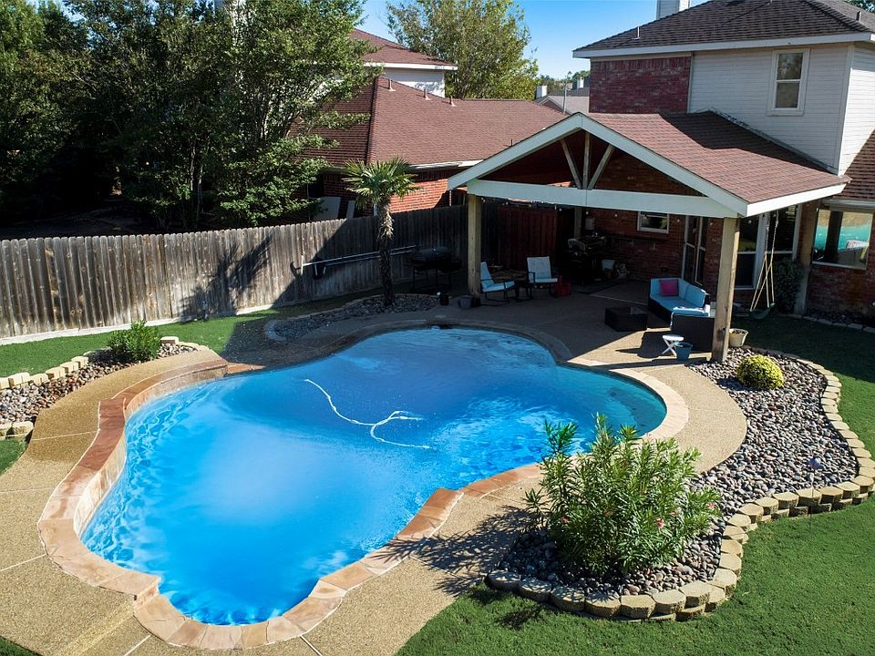 1st image of 2717 Jennie Wells Dr