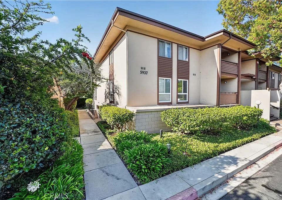 5937 Armaga Spring Rd