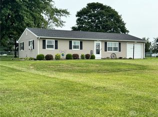 8212 Hogpath Rd, Arcanum, OH 45304